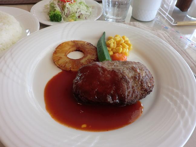 ハンバーグランチ